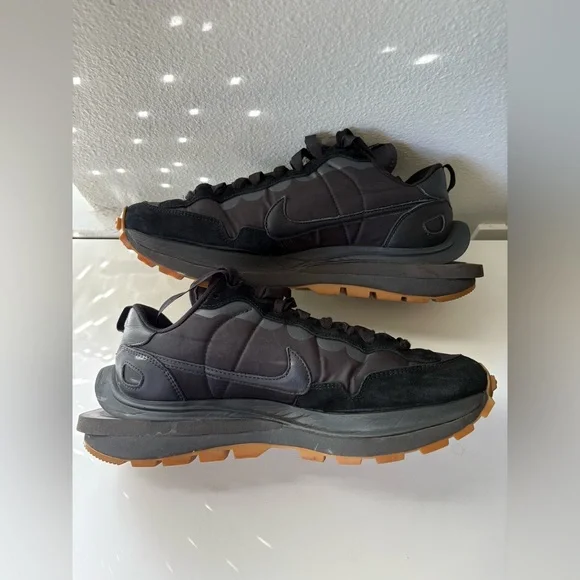 Nike Vaporwaffle Sacai Black Gum